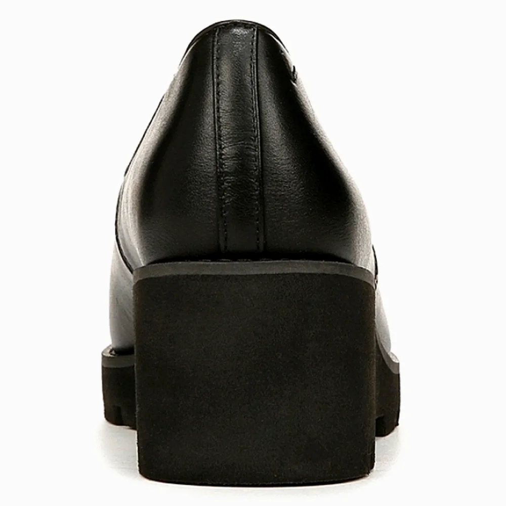 New w/Box Vionic Willa Genuine Leather Lug Sole Water Repellent Slip-On Wedges